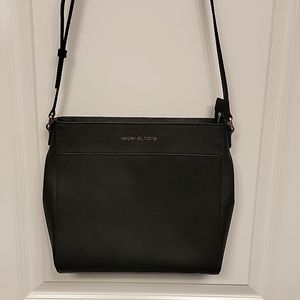 Michael Kors black messenger/crossbody